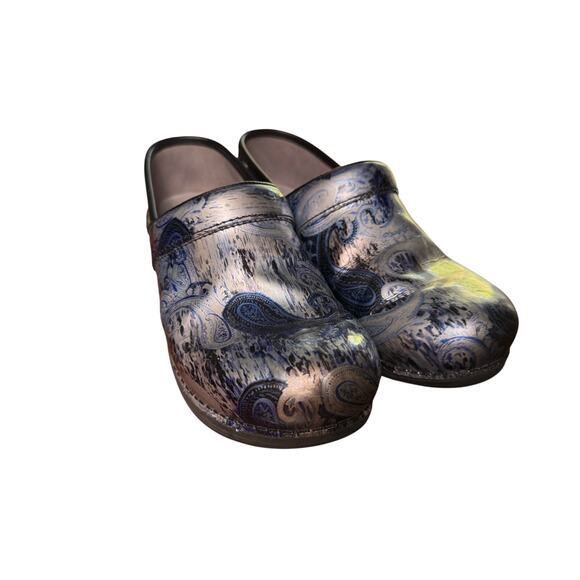 Dansko LT Professional Clogs Blue Paisley Patent Leather – Women’s EU 39/8.5 US - Picture 3 of 10